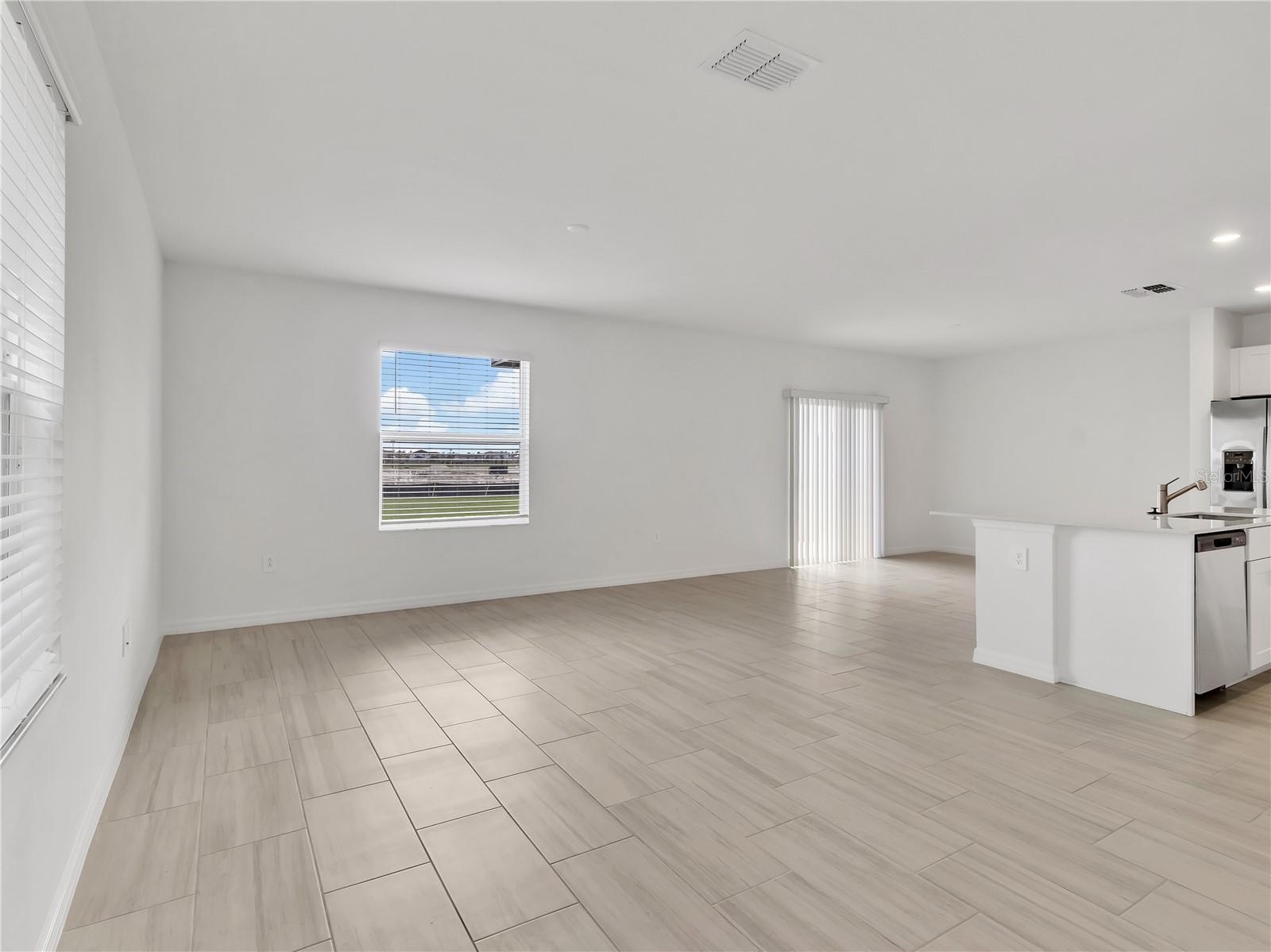 8505 BELLA MAR TRAIL — photo 5