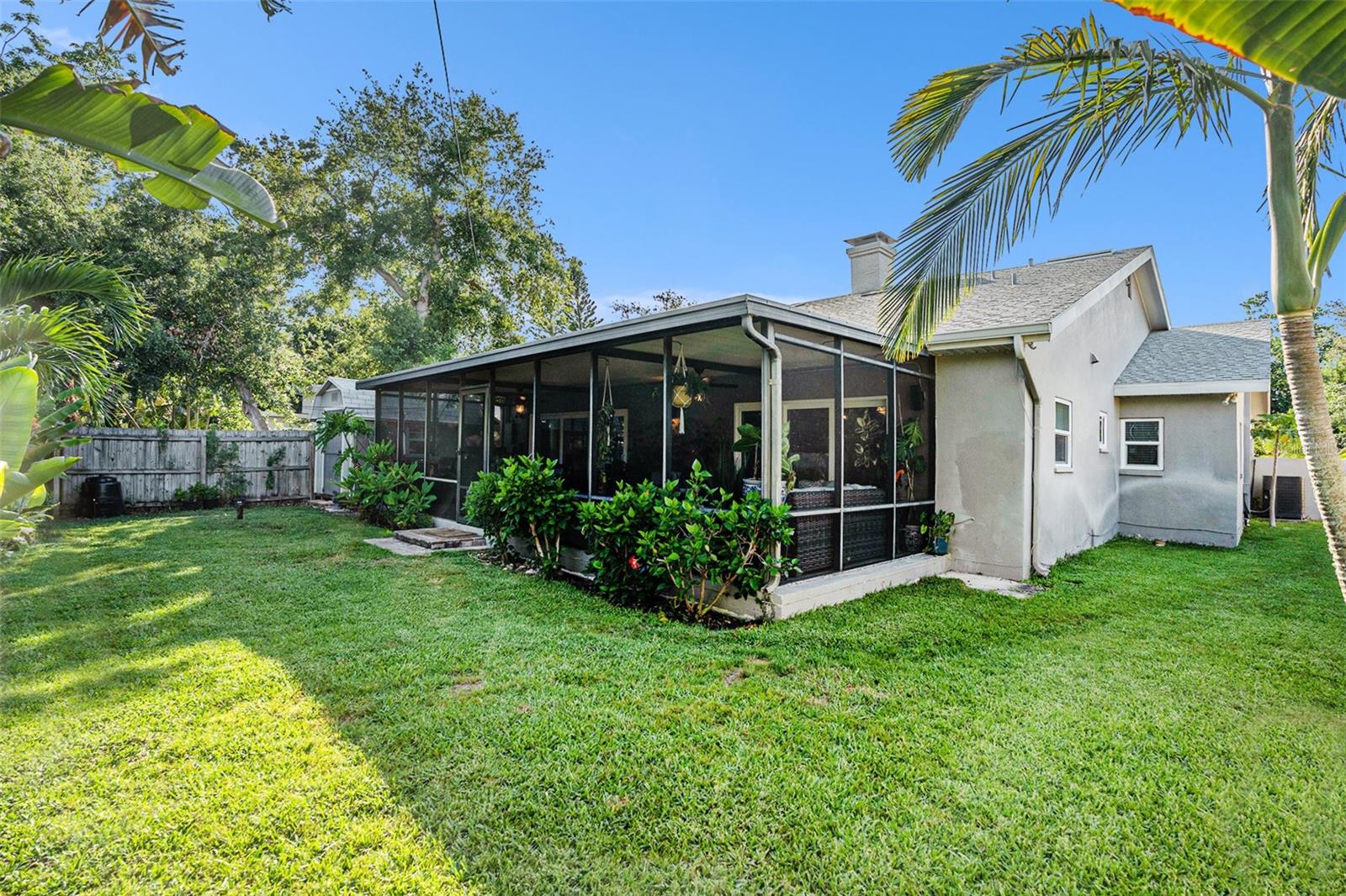 2134 SERPENTINE CIR S — photo 33