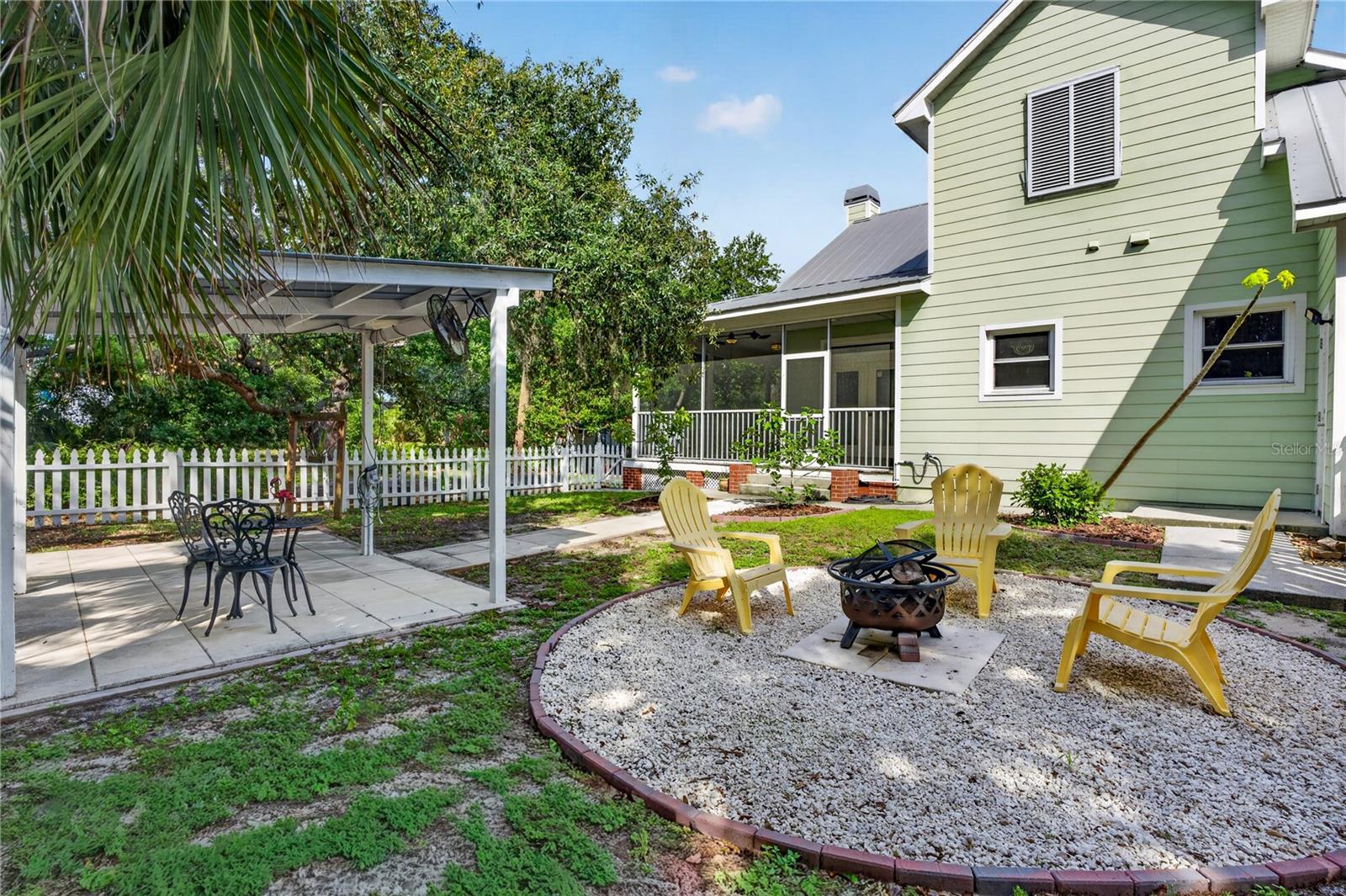 207 N LEVIS AVE — photo 9