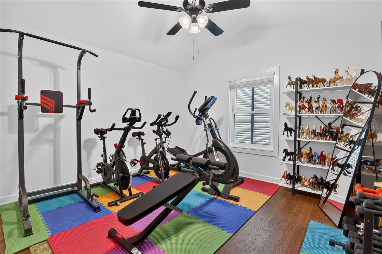 207 N LEVIS AVE — photo 37