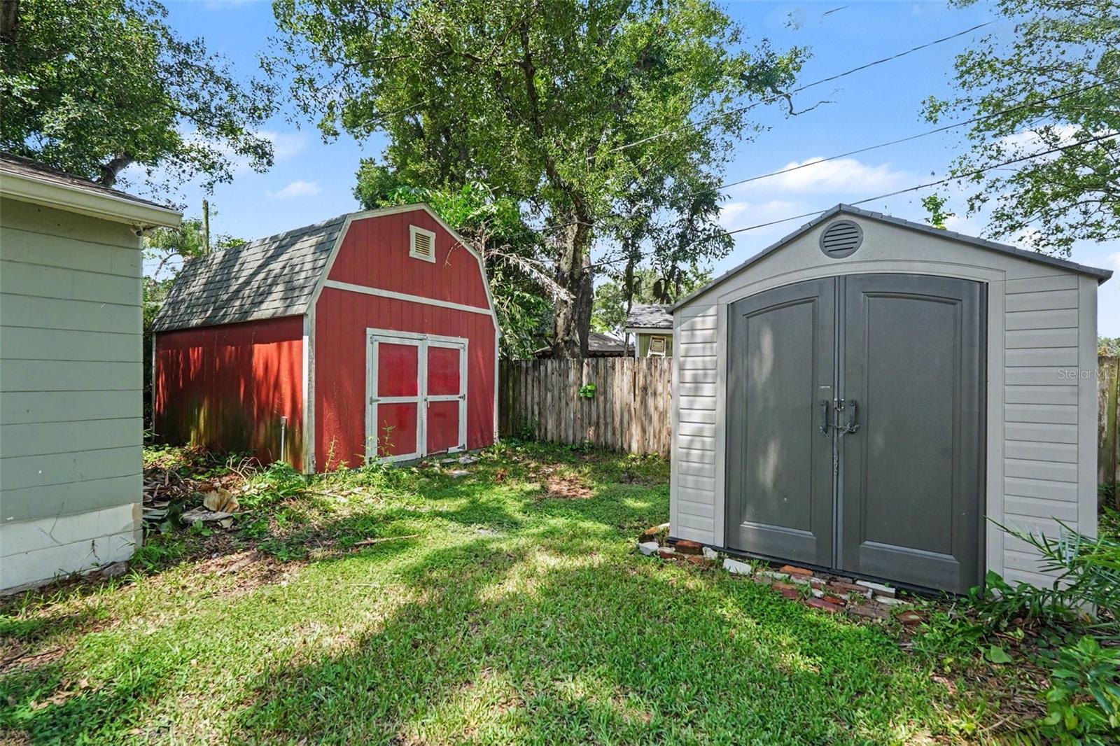 1509 W BARR DR — photo 21