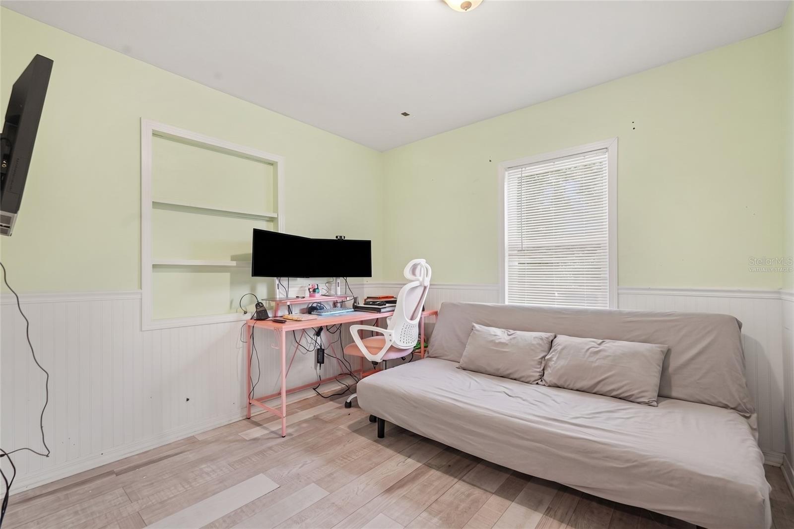 1509 W BARR DR — photo 15