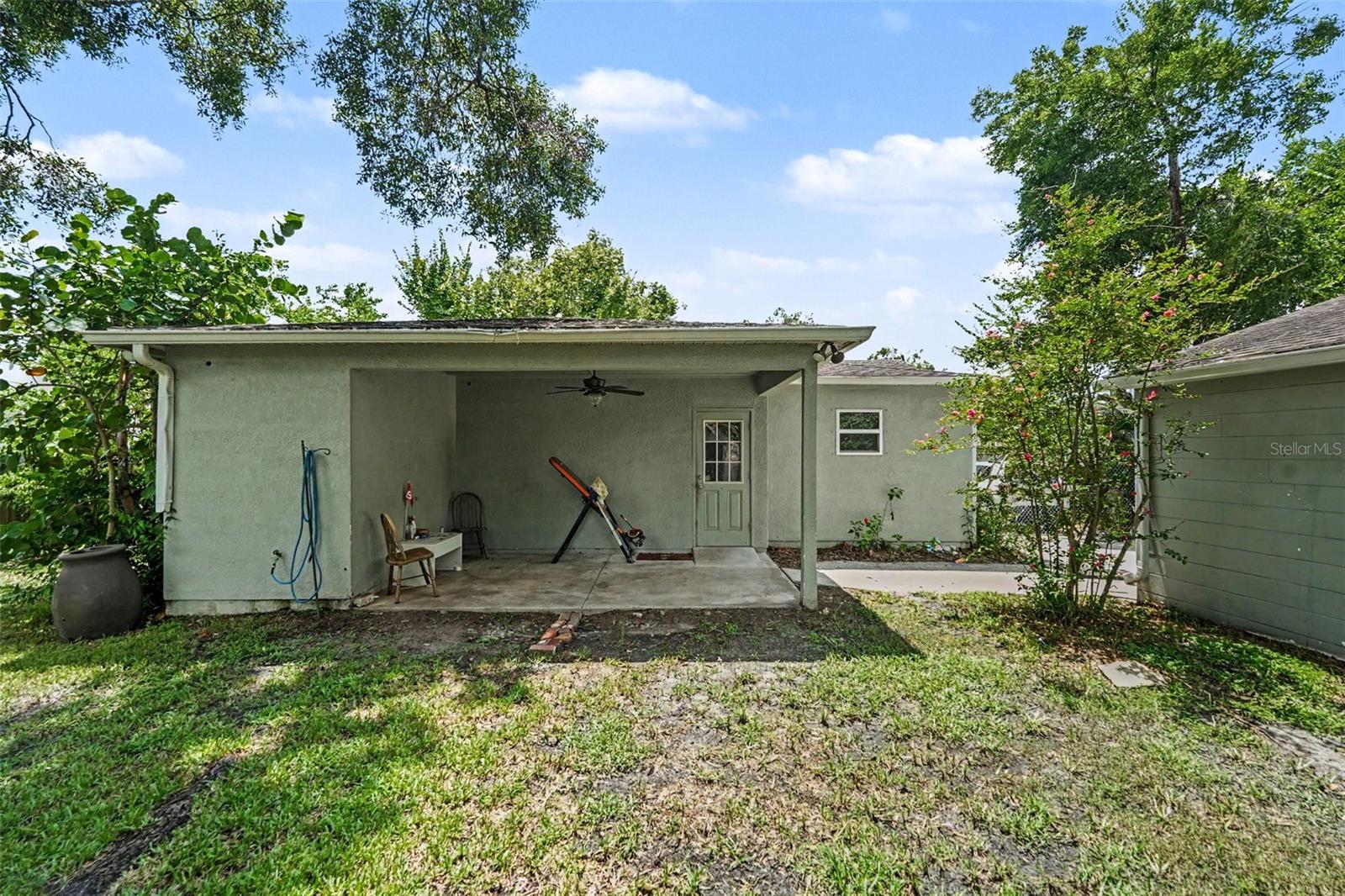 1509 W BARR DR — photo 22