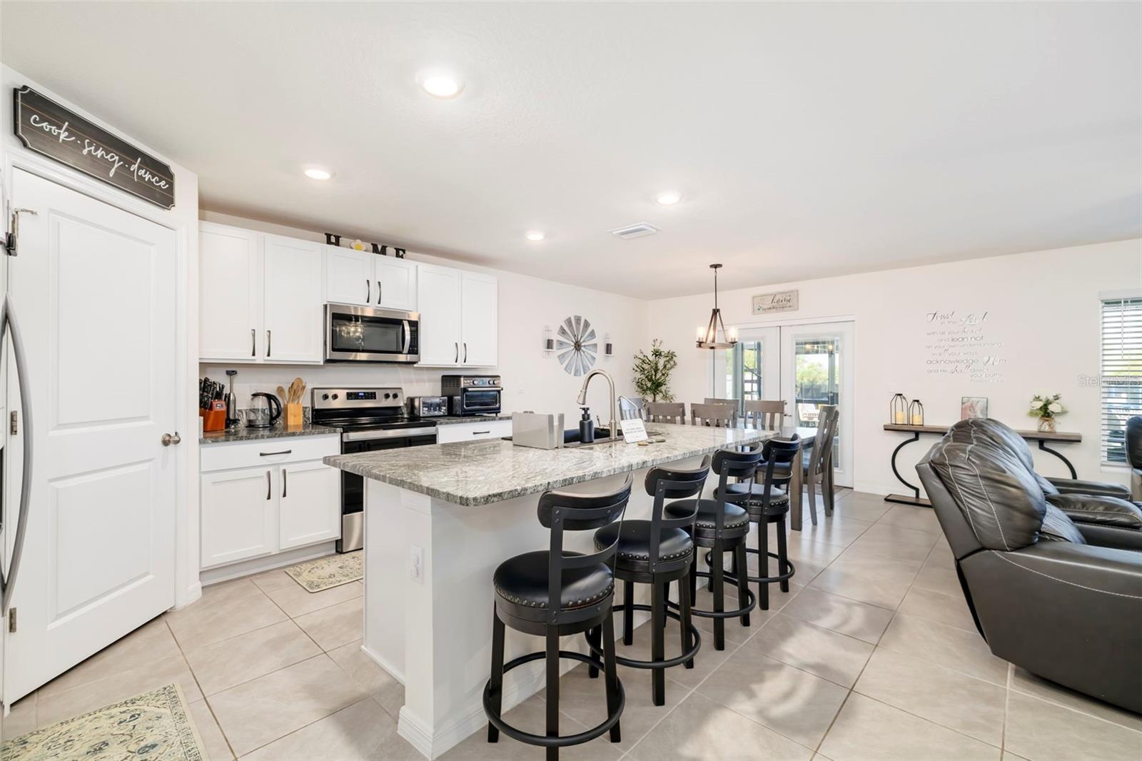 5118 ROCKY COAST PL — photo 17