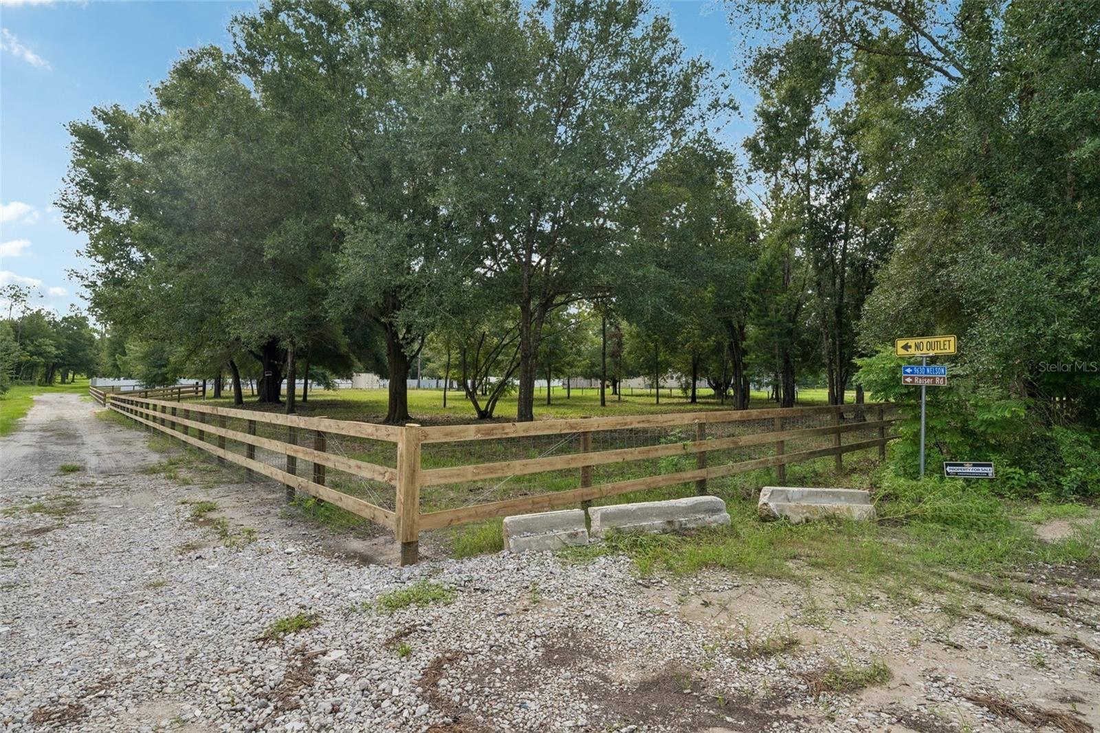 0 RAISER RD — photo 2