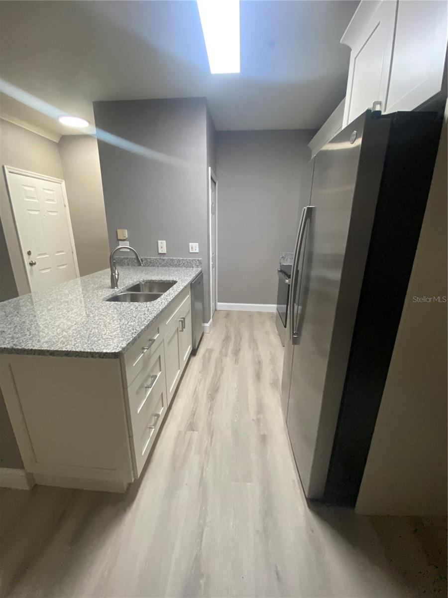 16205 ENCLAVE VILLAGE DR #102 — photo 5