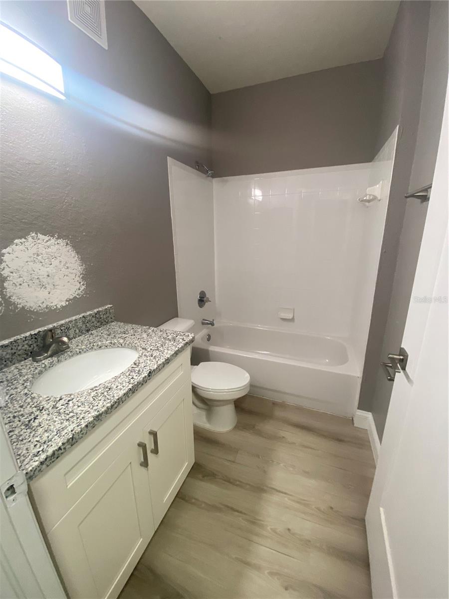 16205 ENCLAVE VILLAGE DR #102 — photo 12