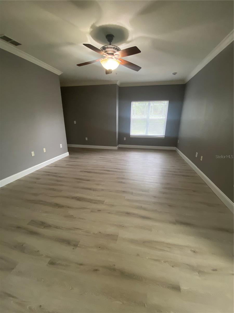 16205 ENCLAVE VILLAGE DR #102 — photo 2