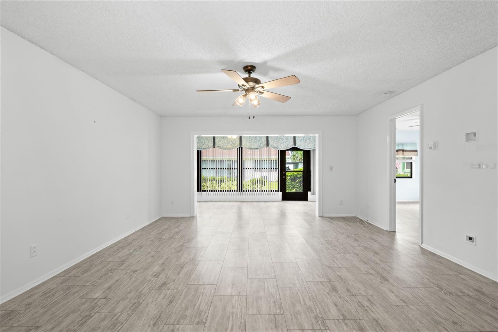 2502 ROYAL PINES CIR #5C — photo 10