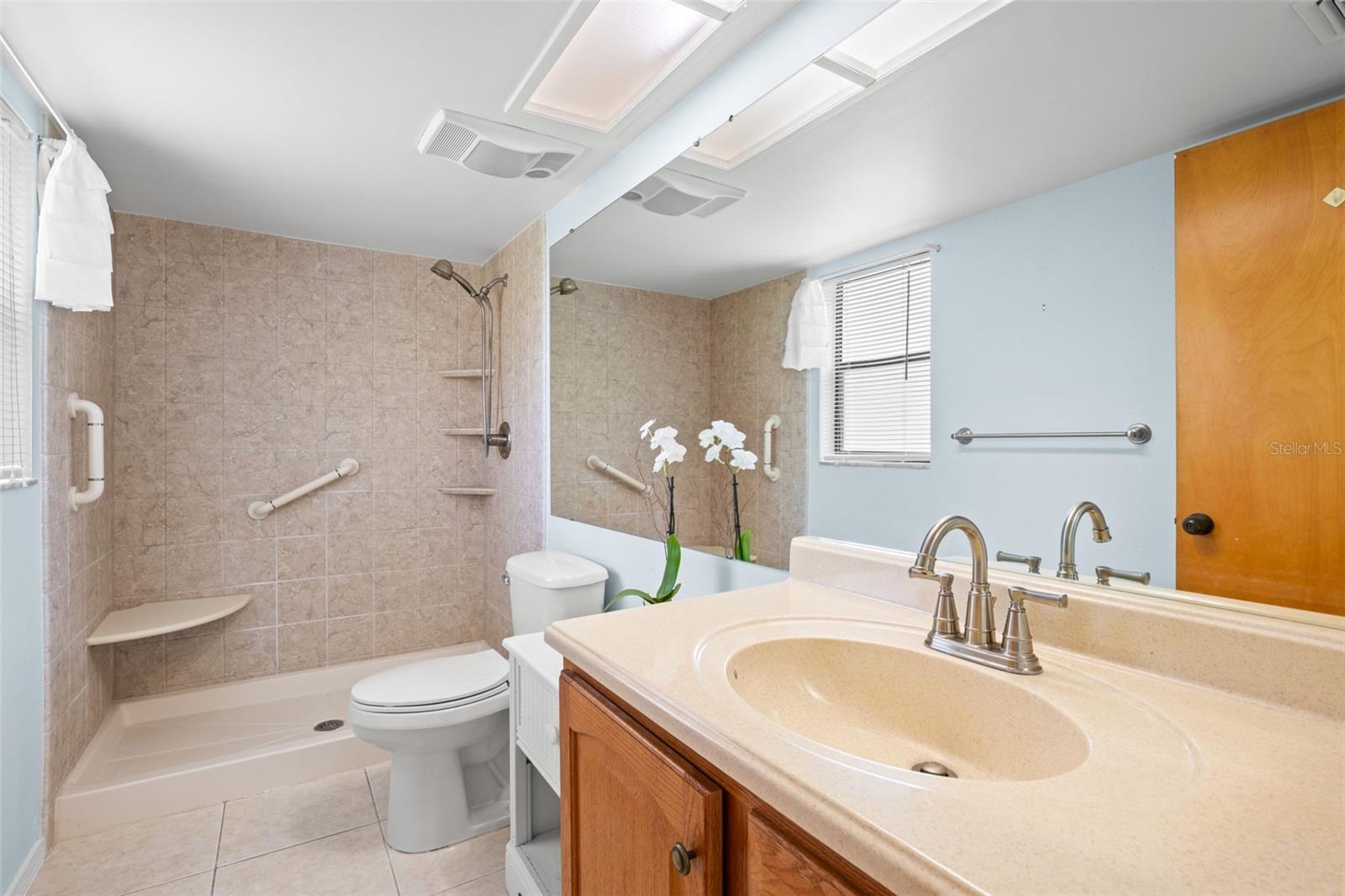 2502 ROYAL PINES CIR #5C — photo 18