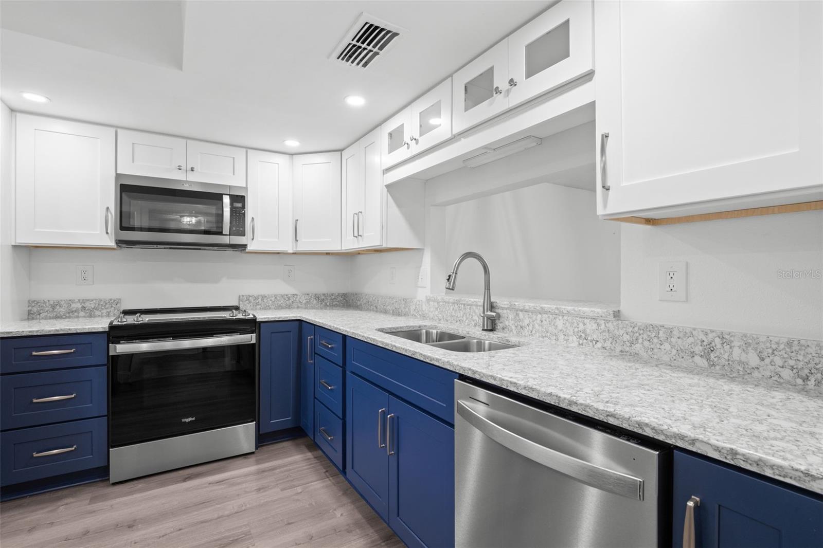 2502 ROYAL PINES CIR #5C — photo 5