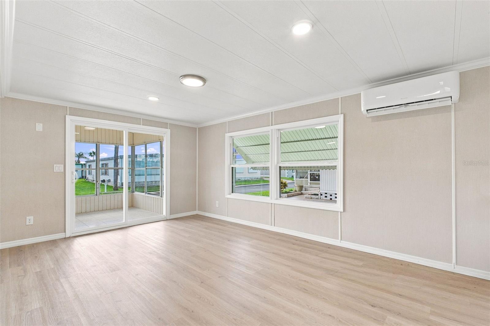 10913 JUSTICE DR — photo 9
