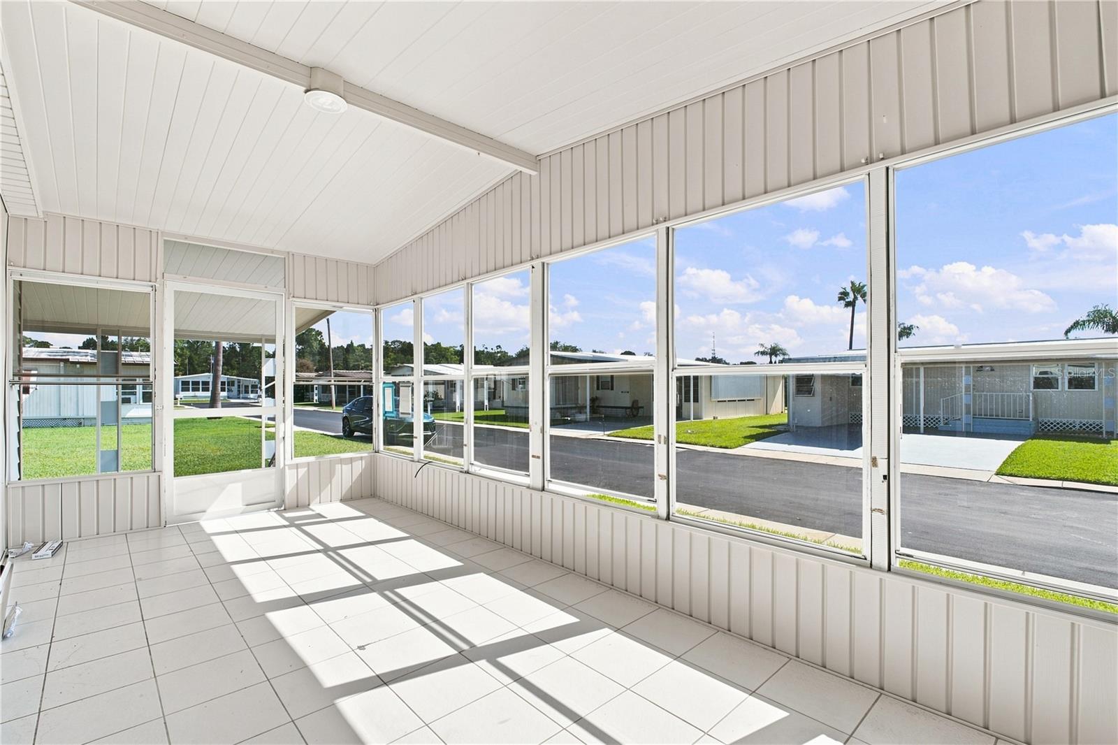10913 JUSTICE DR — photo 20