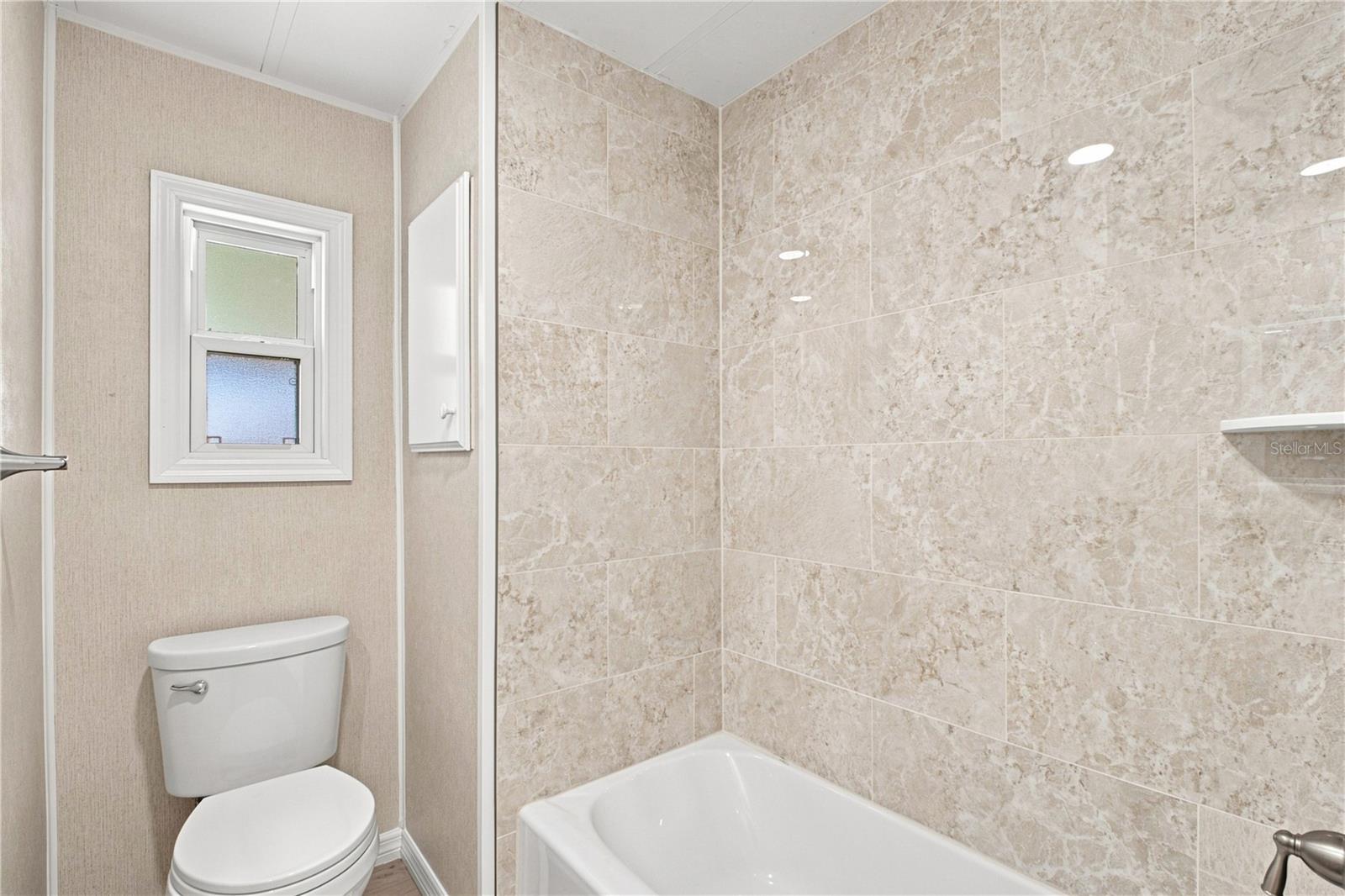 10913 JUSTICE DR — photo 15