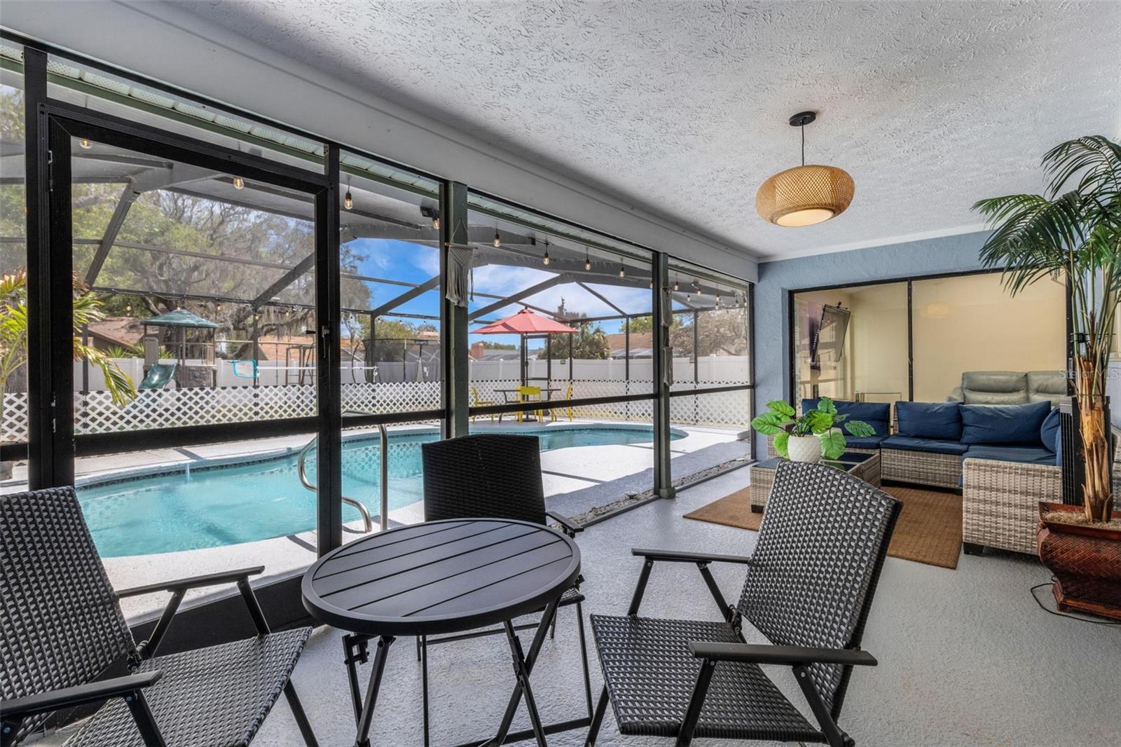 4304 LUKOW PL — photo 42