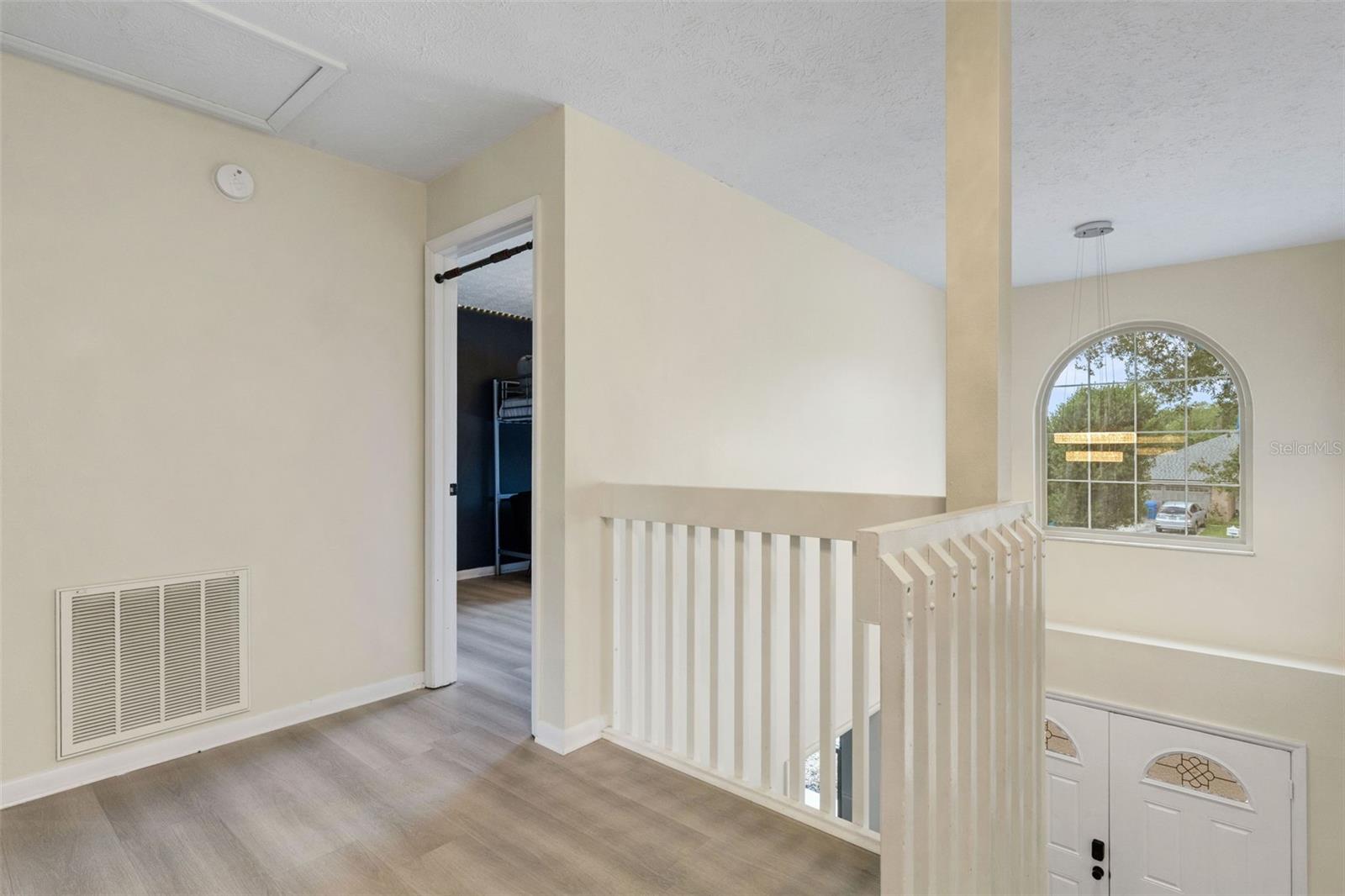 4304 LUKOW PL — photo 9