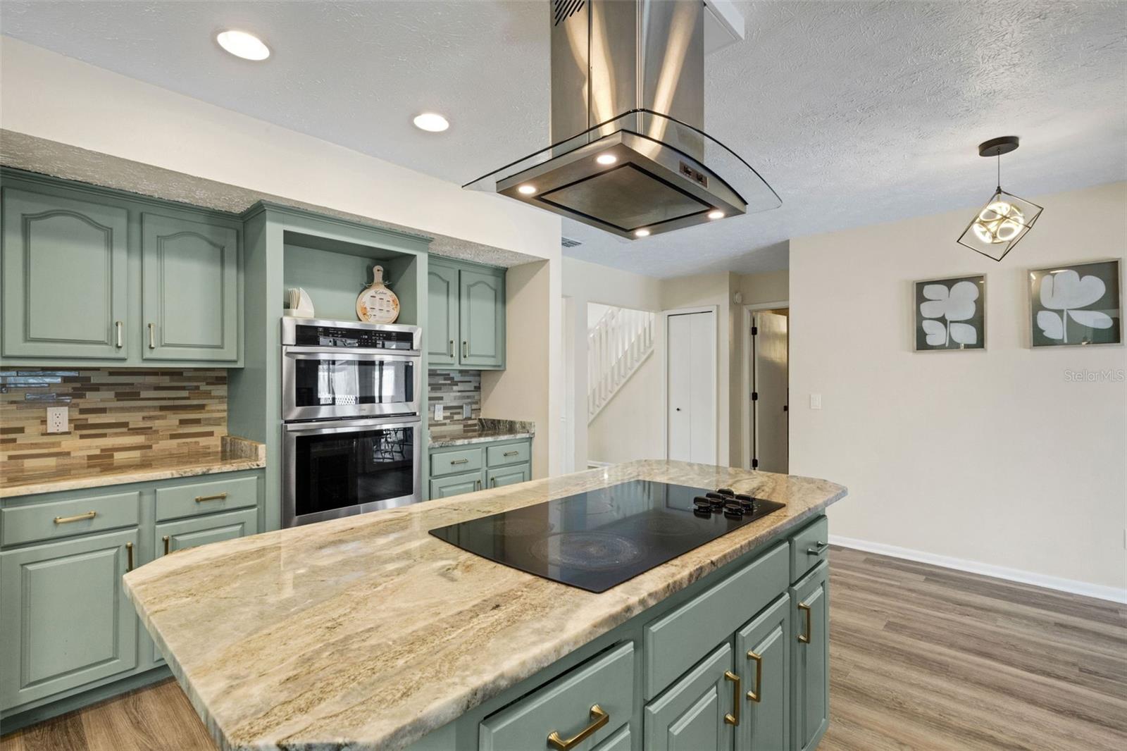 4304 LUKOW PL — photo 31