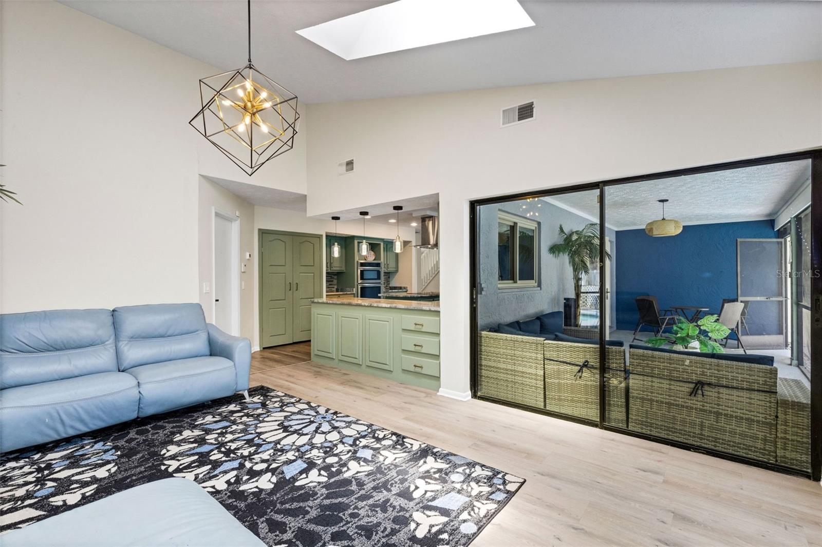 4304 LUKOW PL — photo 34