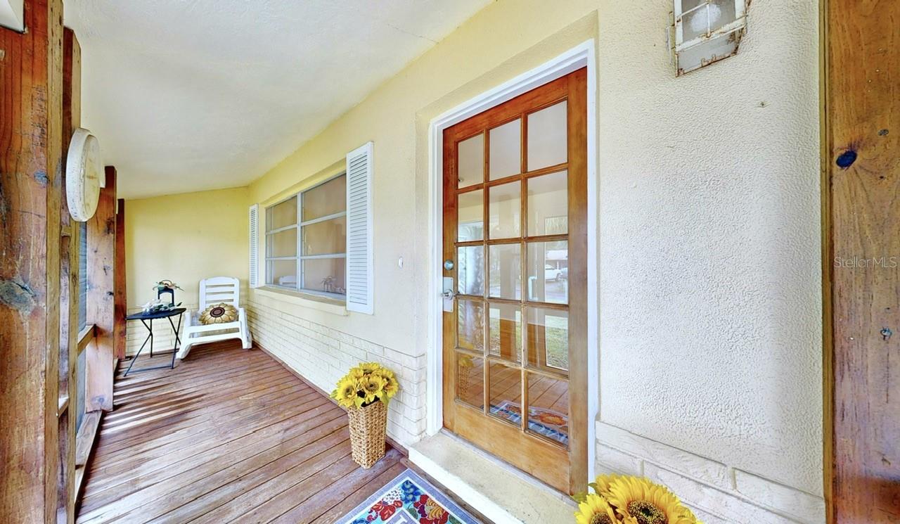 5233 52ND WAY N — photo 3