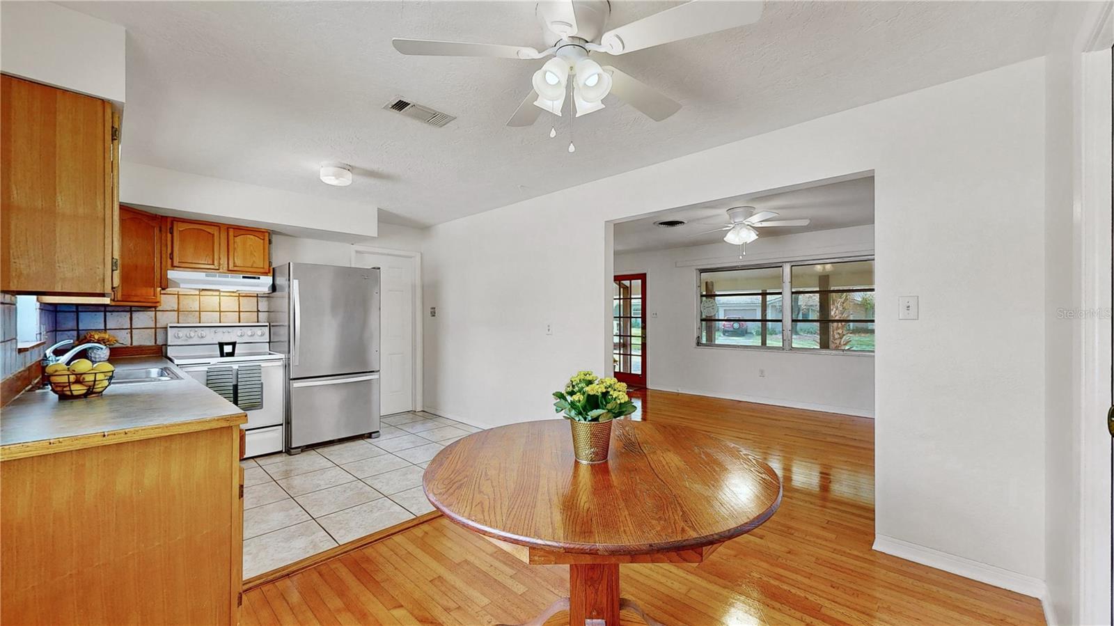 5233 52ND WAY N — photo 7