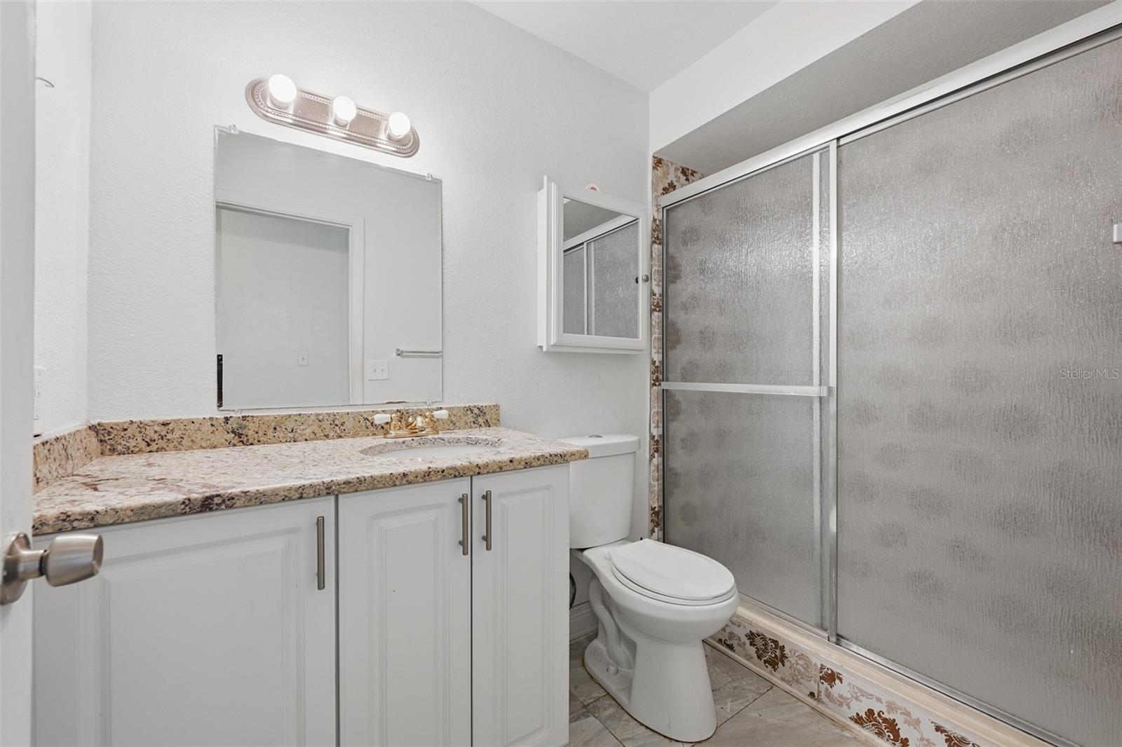 9810 N 54TH ST — photo 37