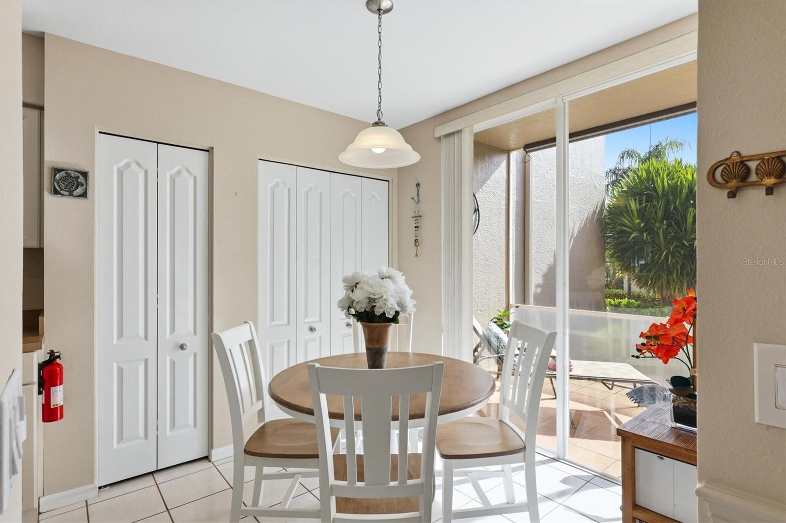 9590 HIGH GATE DR #1912 — photo 34