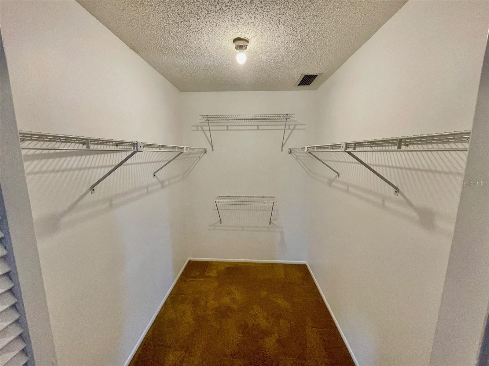 137 DRIFTING SANDS DR — photo 30