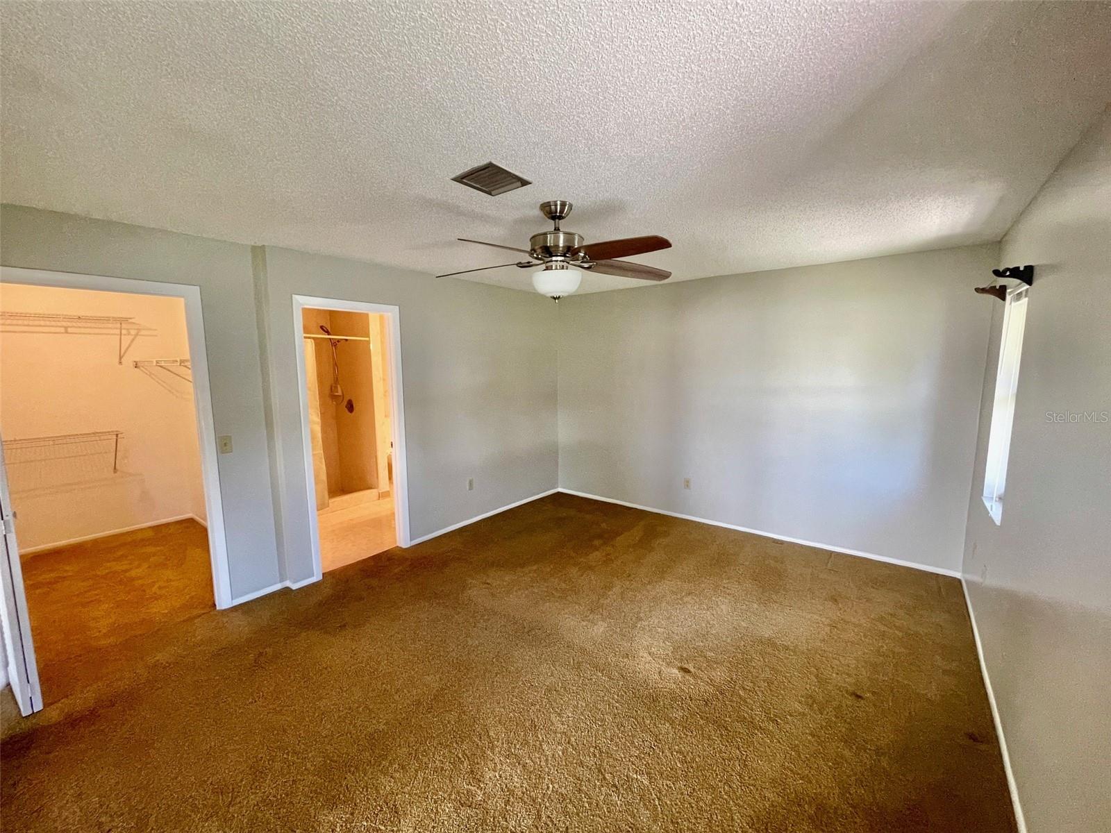 137 DRIFTING SANDS DR — photo 28