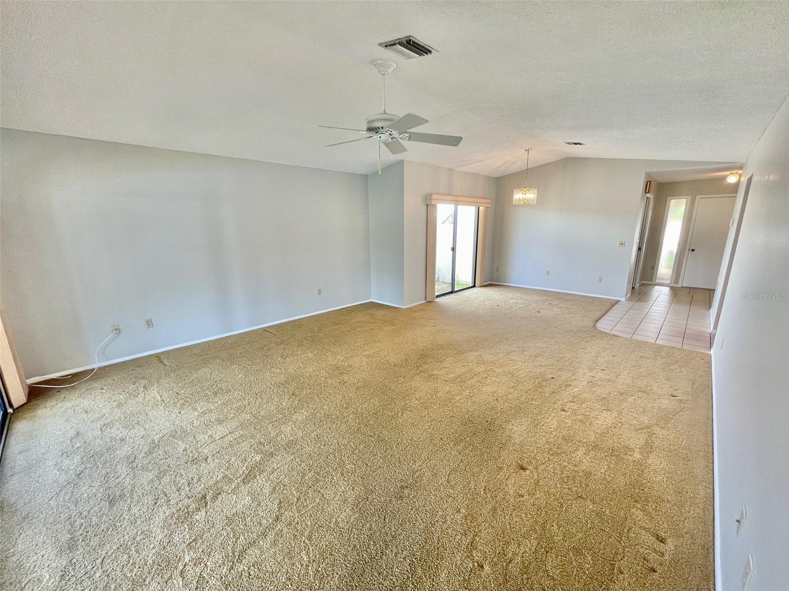 137 DRIFTING SANDS DR — photo 12