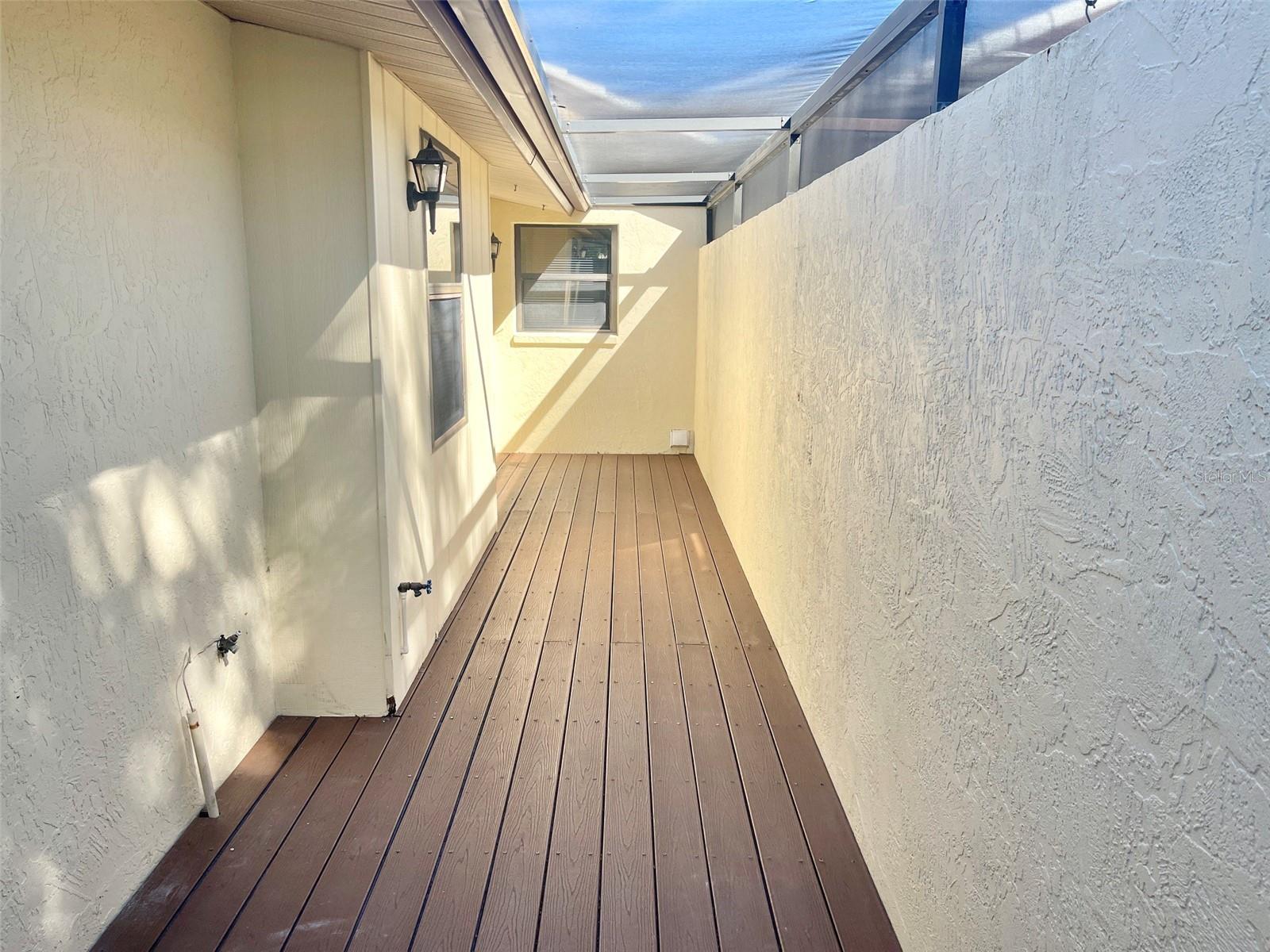 137 DRIFTING SANDS DR — photo 25