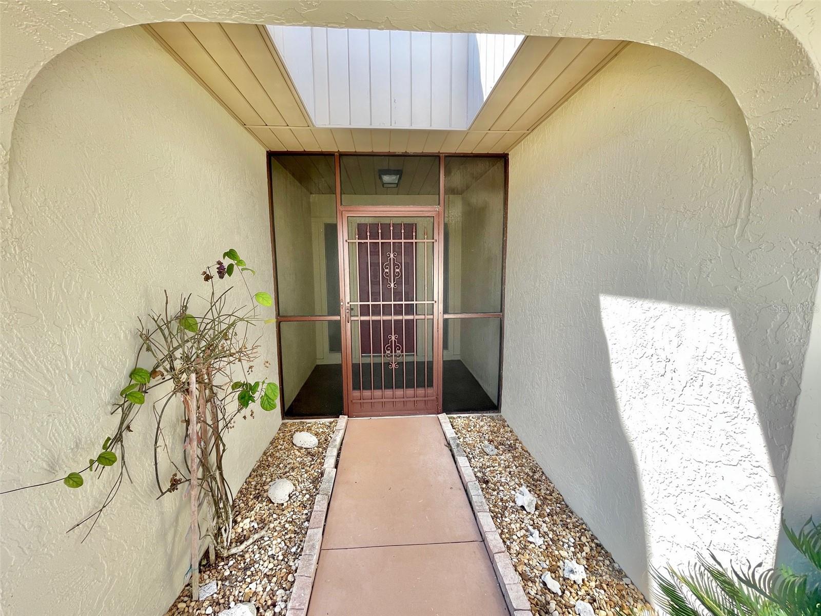 137 DRIFTING SANDS DR — photo 5