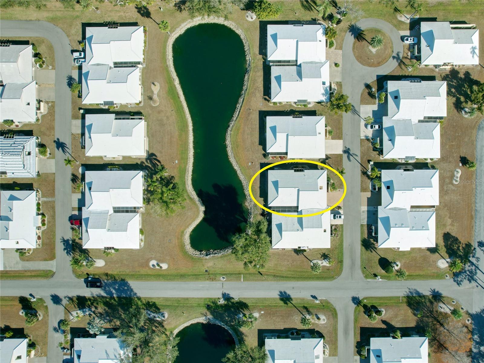 137 DRIFTING SANDS DR — photo 39
