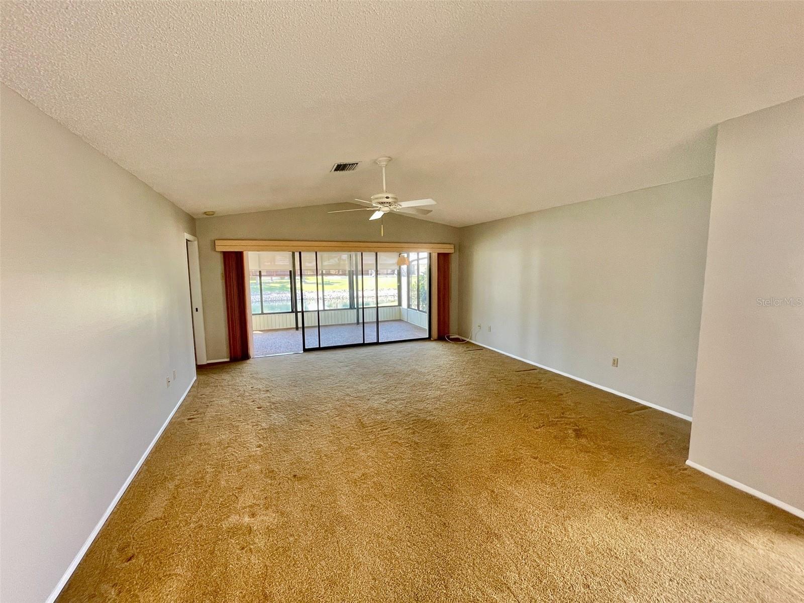 137 DRIFTING SANDS DR — photo 11