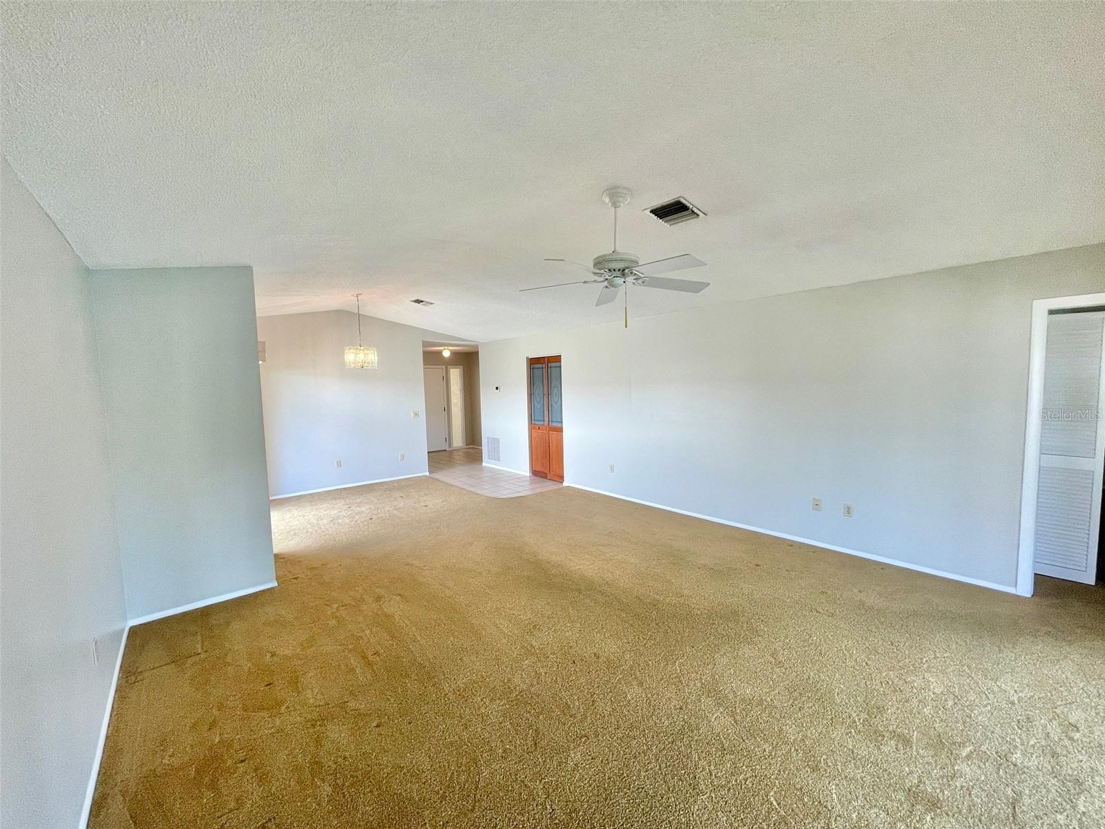 137 DRIFTING SANDS DR — photo 13