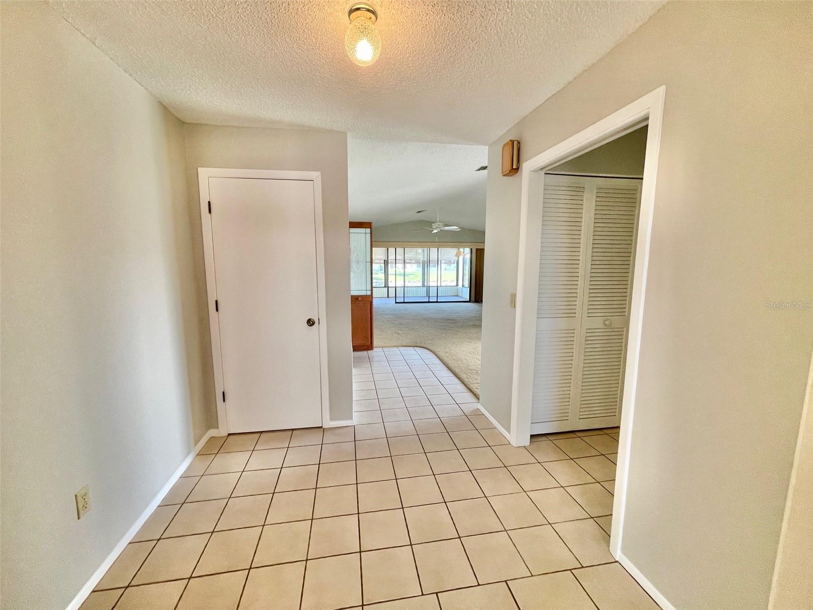 137 DRIFTING SANDS DR — photo 7