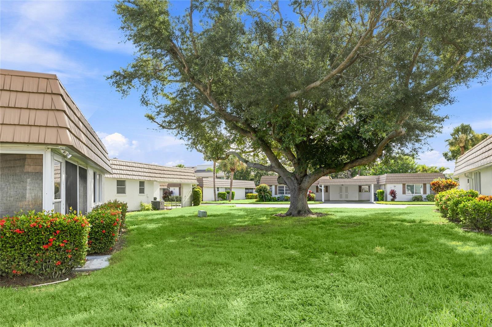 2740 RIVERBLUFF PKWY #V107 — photo 23