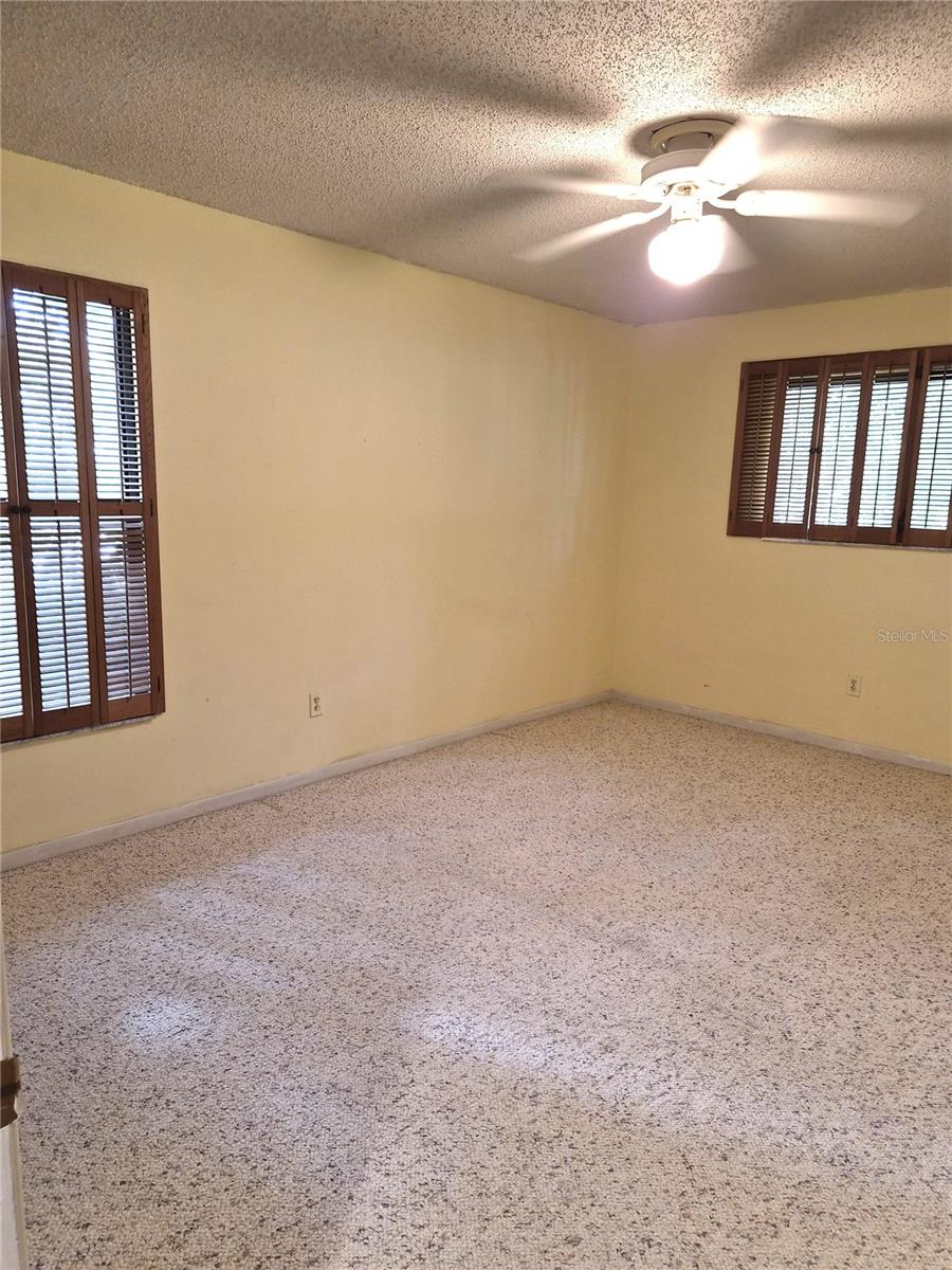 9913 W BAY ST — photo 35
