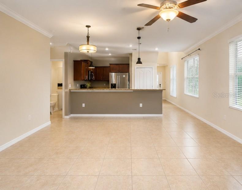 8505 BROKEN WILLOW CT — photo 9