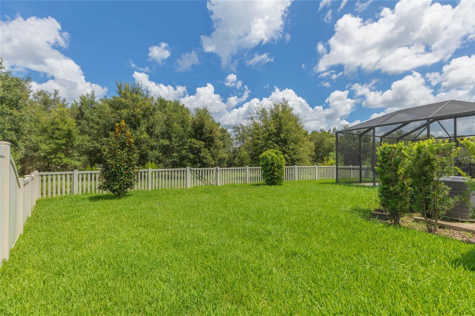 19457 REDWOOD POINT DR — photo 47