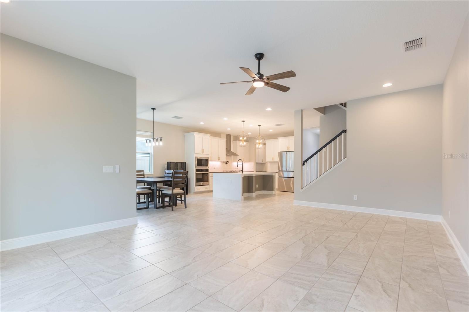 19457 REDWOOD POINT DR — photo 16