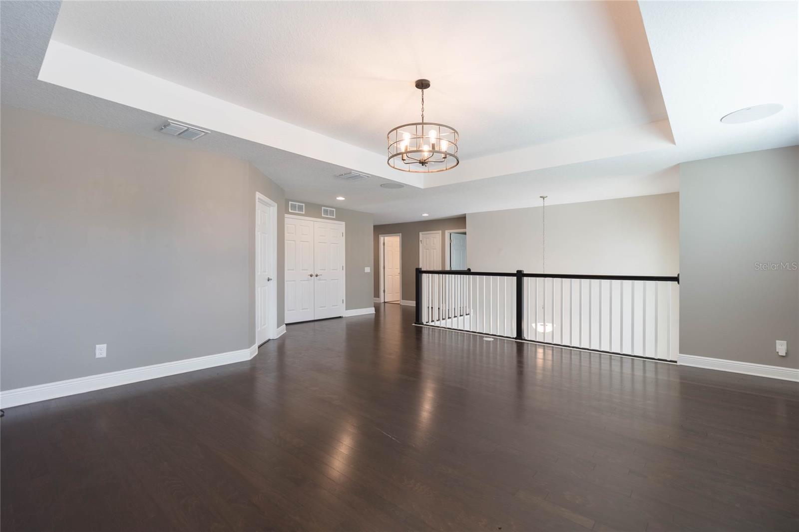 19457 REDWOOD POINT DR — photo 23