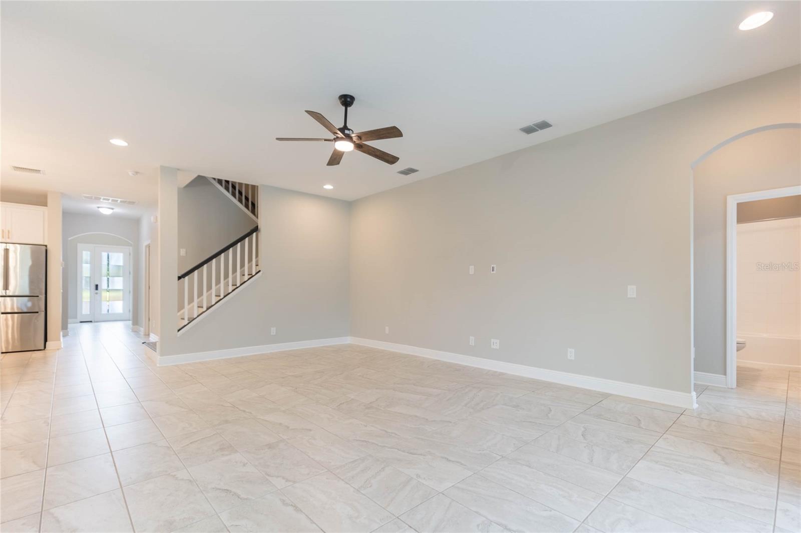 19457 REDWOOD POINT DR — photo 17