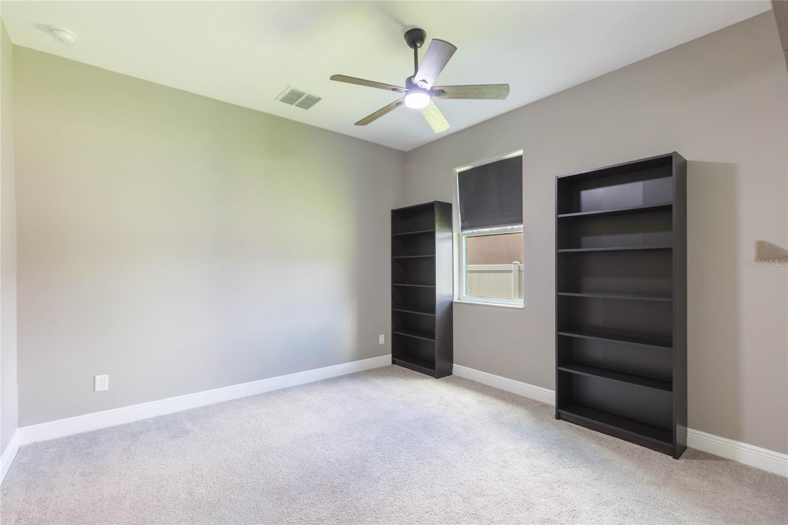19457 REDWOOD POINT DR — photo 18