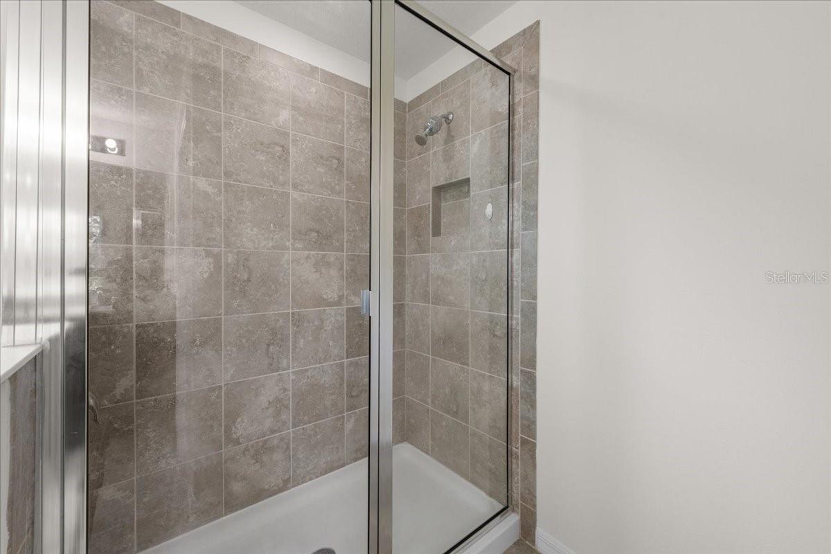 5715 HEVENA CT — photo 48
