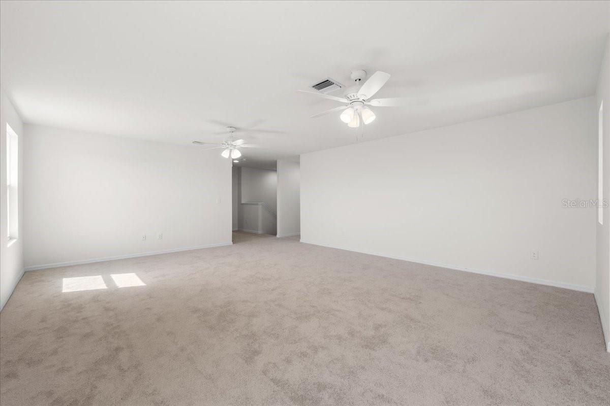 5715 HEVENA CT — photo 35