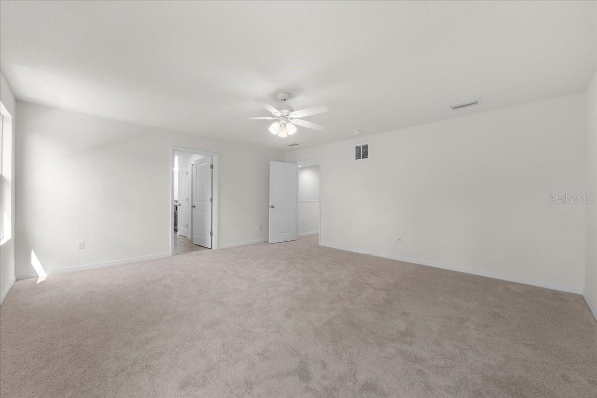5715 HEVENA CT — photo 40