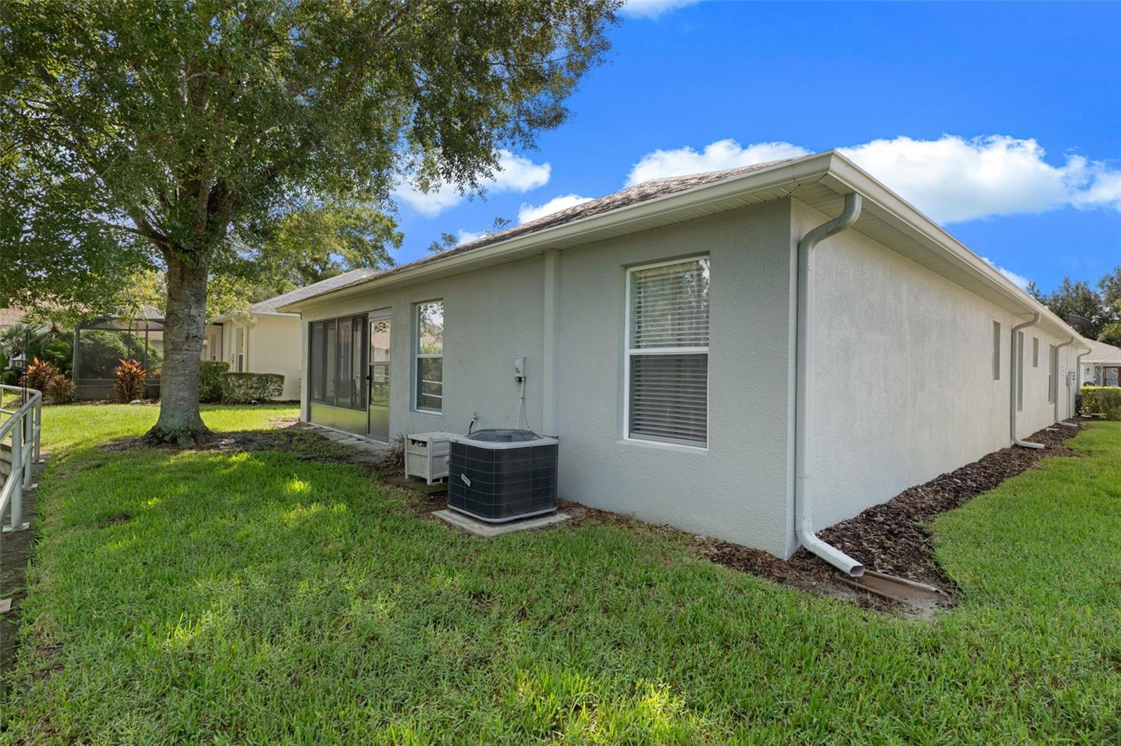 18735 ROLLING HILLS LOOP — photo 34