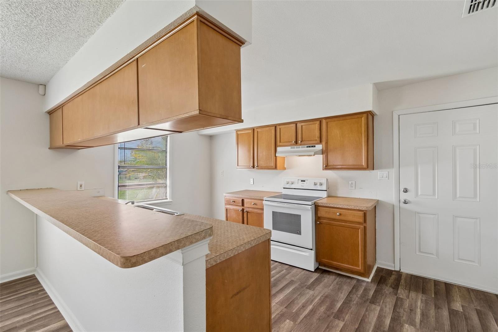 6711 INTERBAY BLVD — photo 7