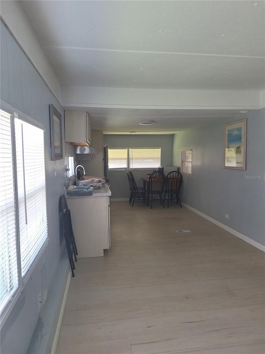 6349 NEW YORK ST — photo 7