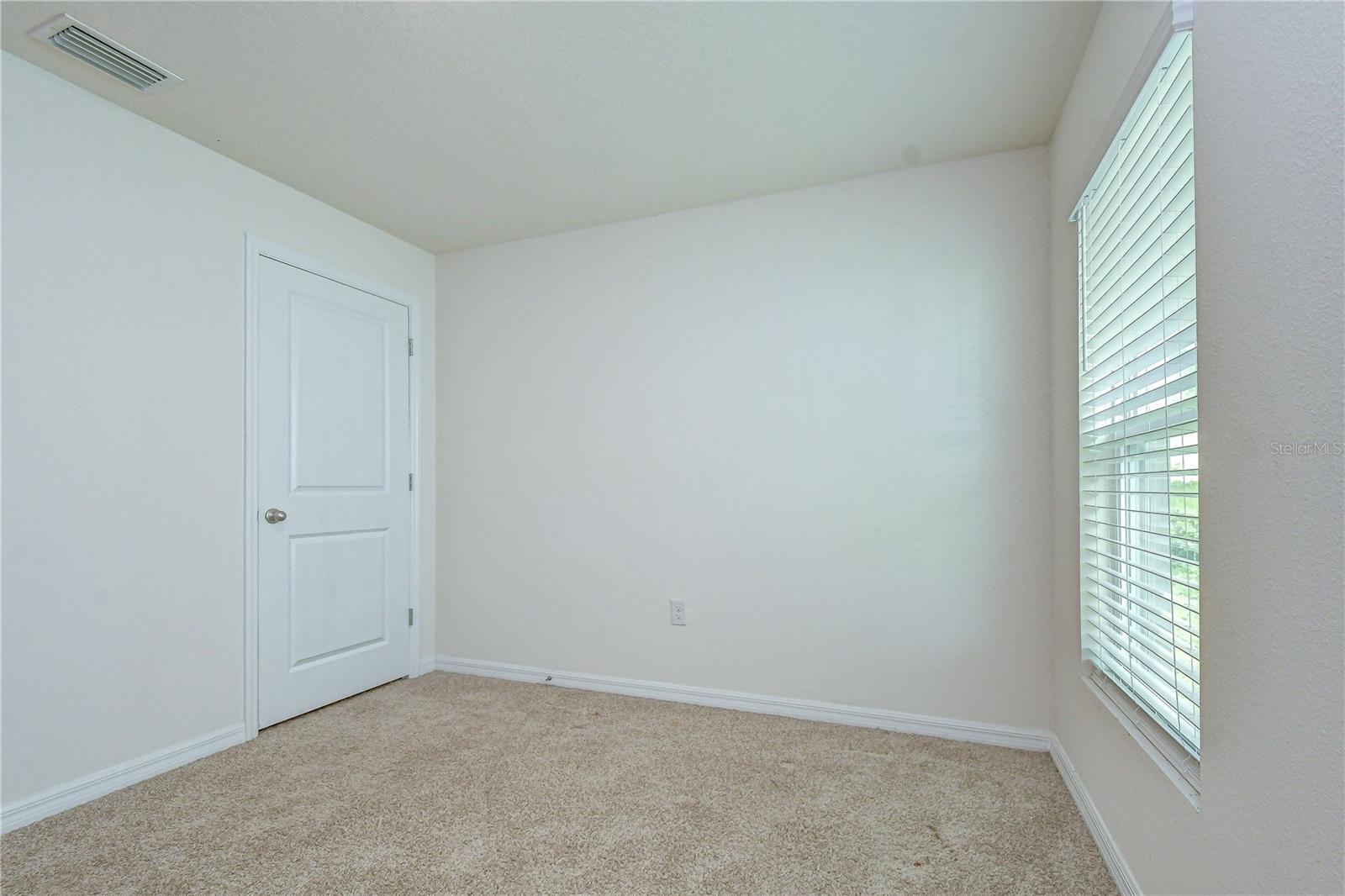 7760 BROAD POINTE DR — photo 27